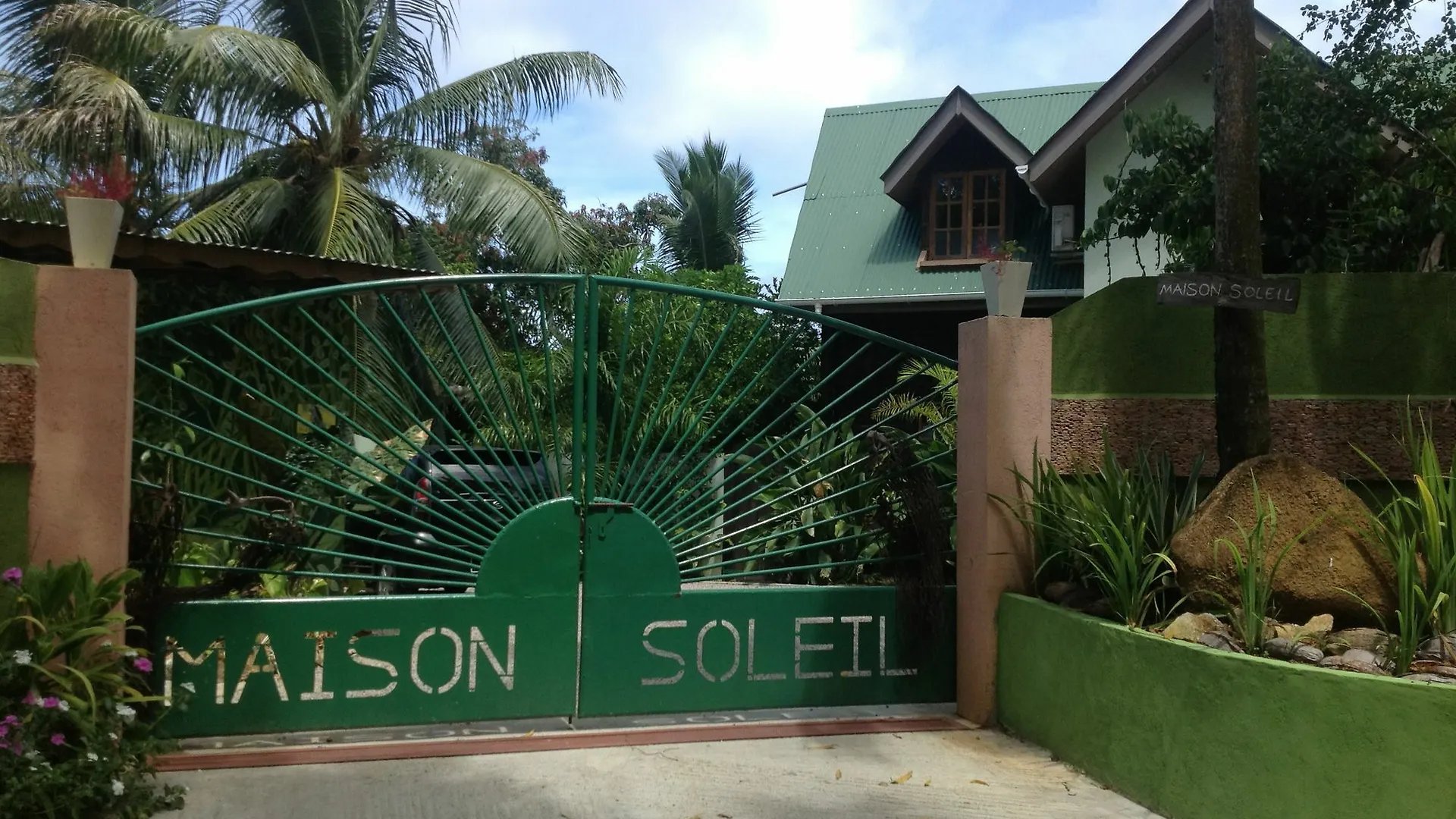 Holiday home Maison Soleil Baie Lazare  Seychelles